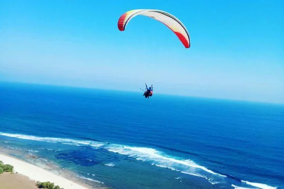 Uluwatu Paragliding Adventure